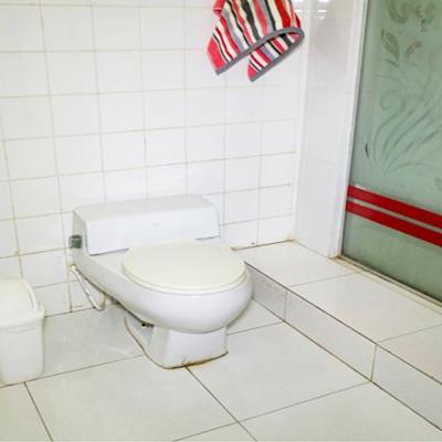 VENTA DE CASA DE 3 PISOS EN AV. ZARUMILLA